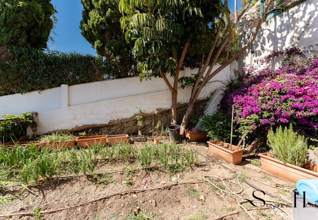 Villa en Benalmádena - Villa Lujo 5 Dorm. Benalmádena | Piscina & Jacuzzi REF073