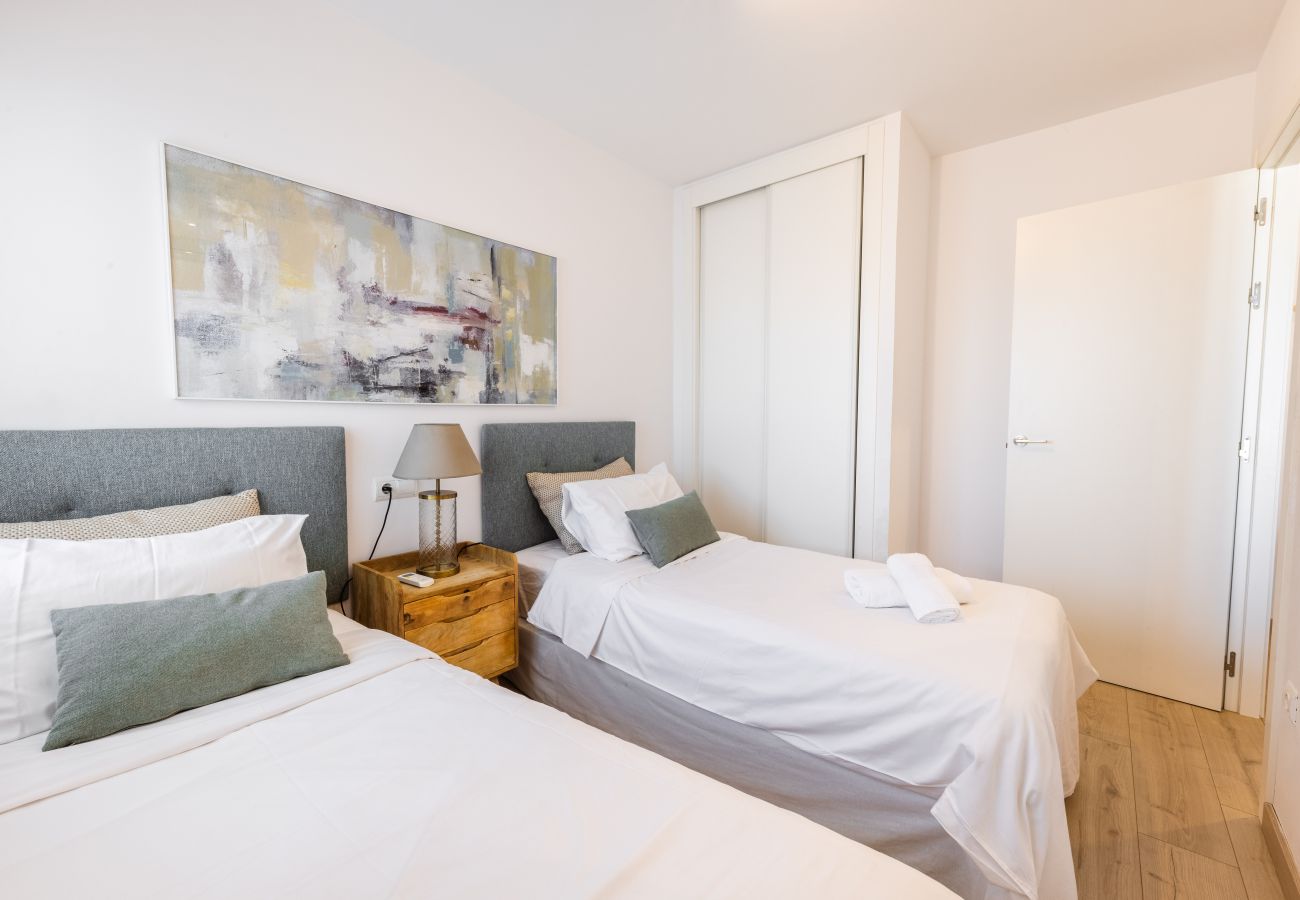 Apartamento en Mijas Costa - Wyndham Beach & Pool Getaway 
