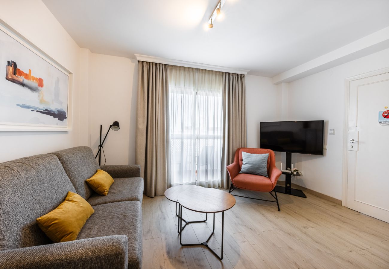 Apartamento en Mijas Costa - Wyndham Beach & Pool Getaway 