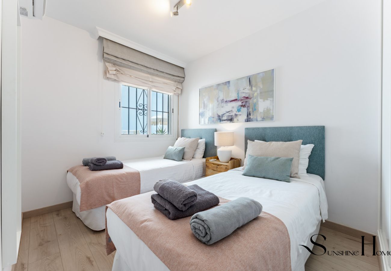 Apartamento en Mijas Costa - Wyndham Beach & Pool Getaway 