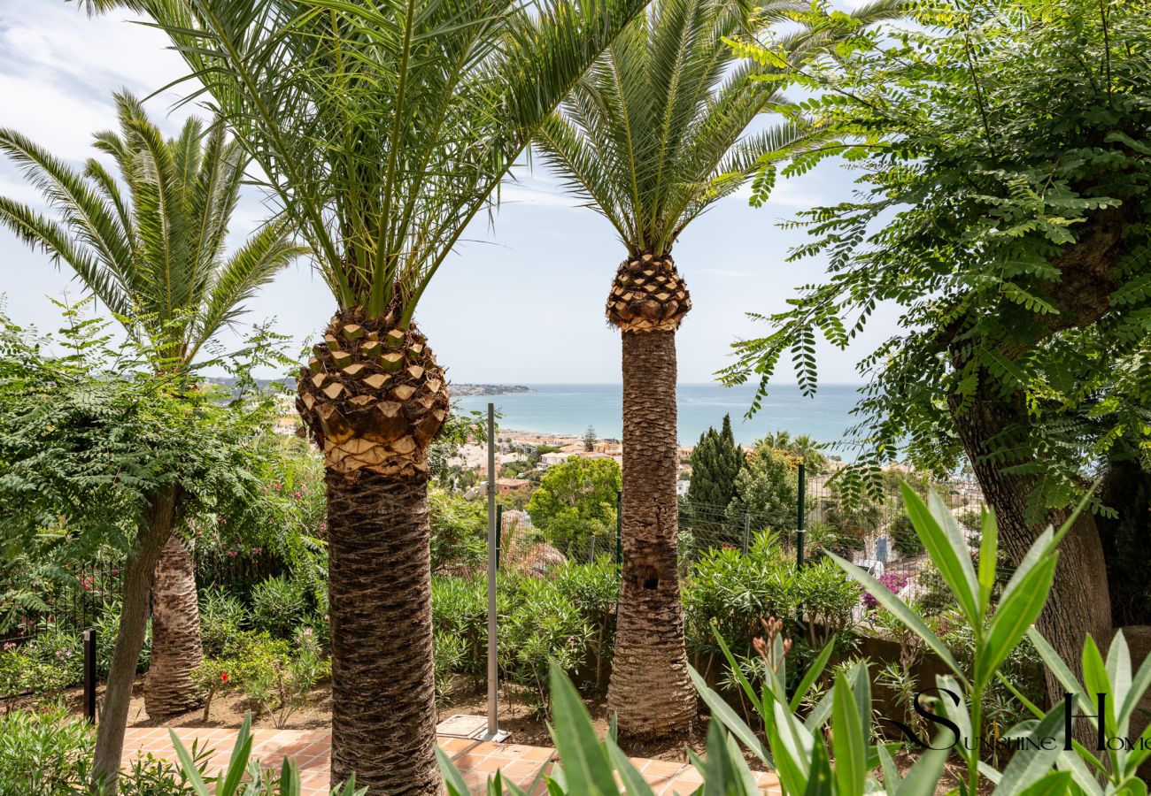 Apartamento en Mijas Costa - La Cala Sea & Mountain Retreat
