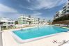Apartamento en Mijas Costa - Ático Moderno de 2 Dormitorios con Vistas al Golf Cerca de La Cala de Mijas