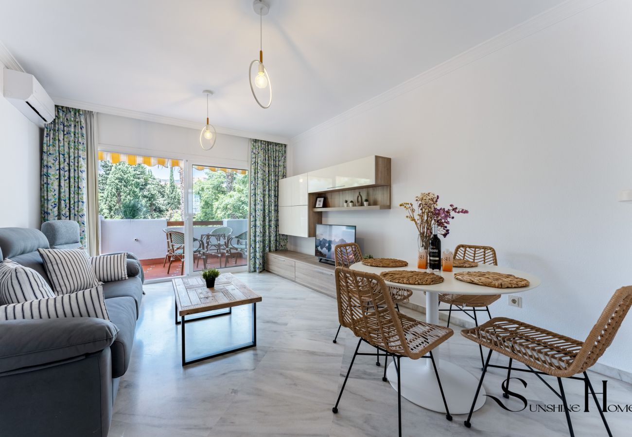 Apartamento en Benalmádena - Pueblo Quinta Paradise | 1BR Near Beach