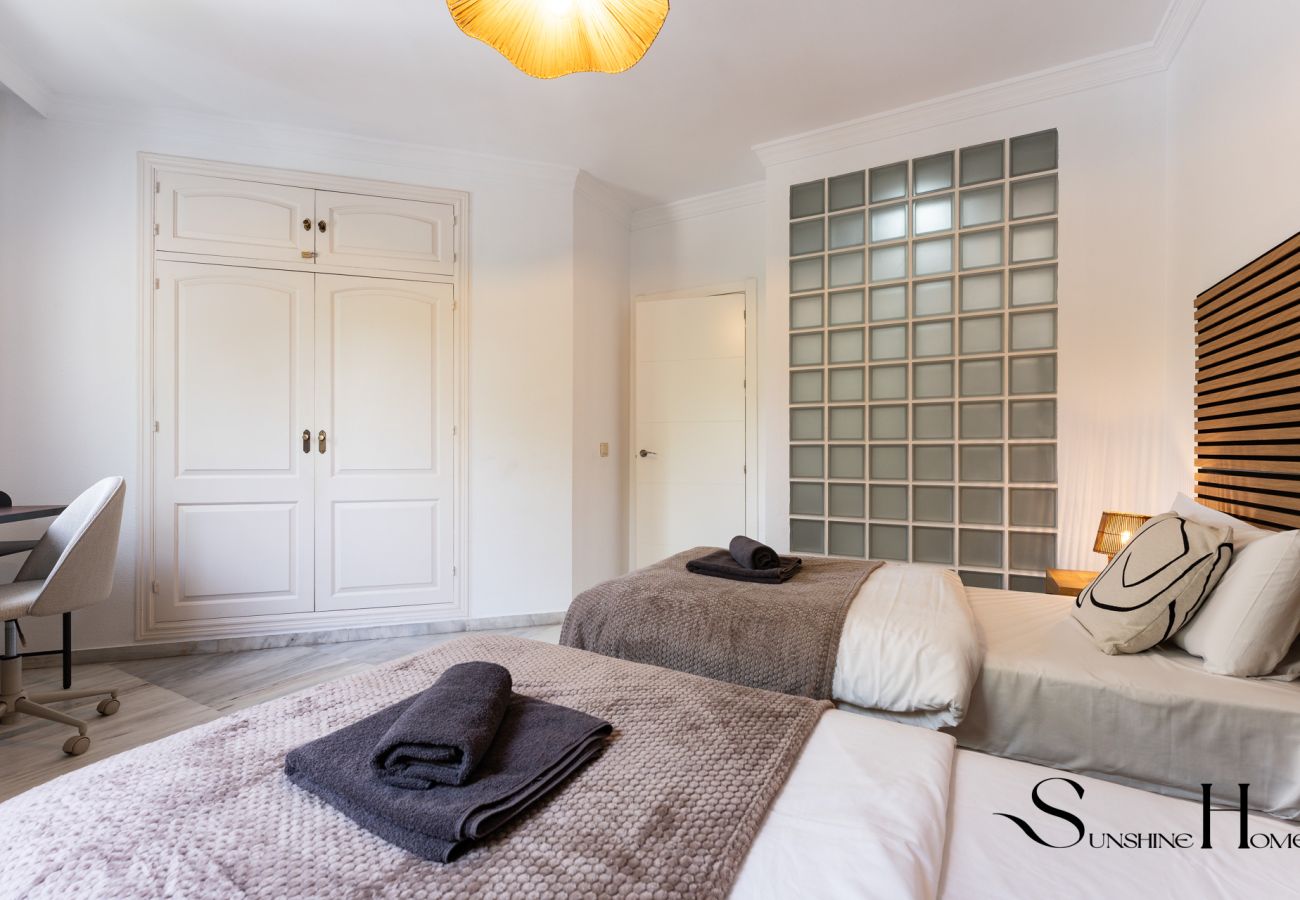 Apartamento en Benalmádena - Pueblo Quinta Paradise | 1BR Near Beach