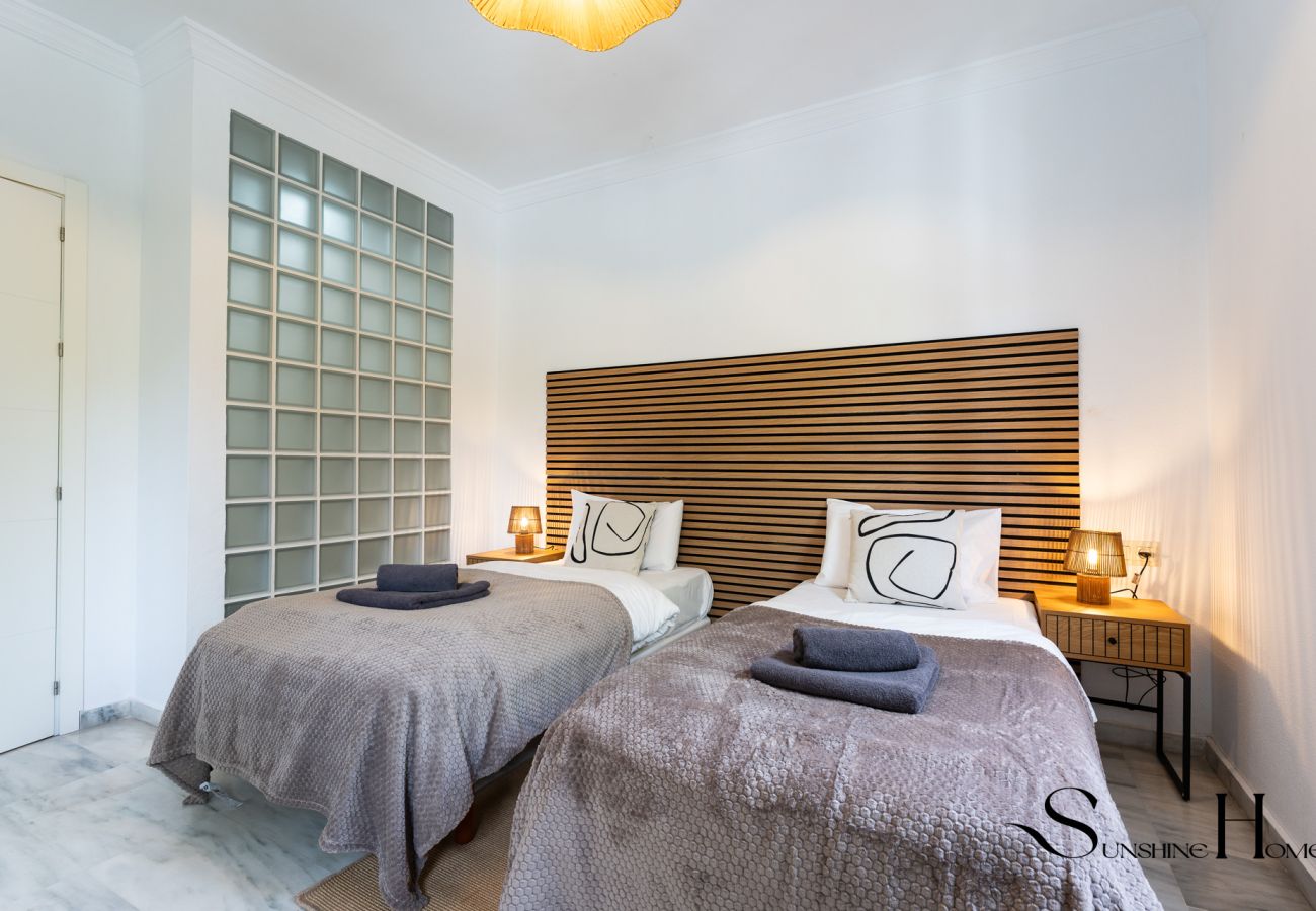 Apartamento en Benalmádena - Pueblo Quinta Paradise | 1BR Near Beach