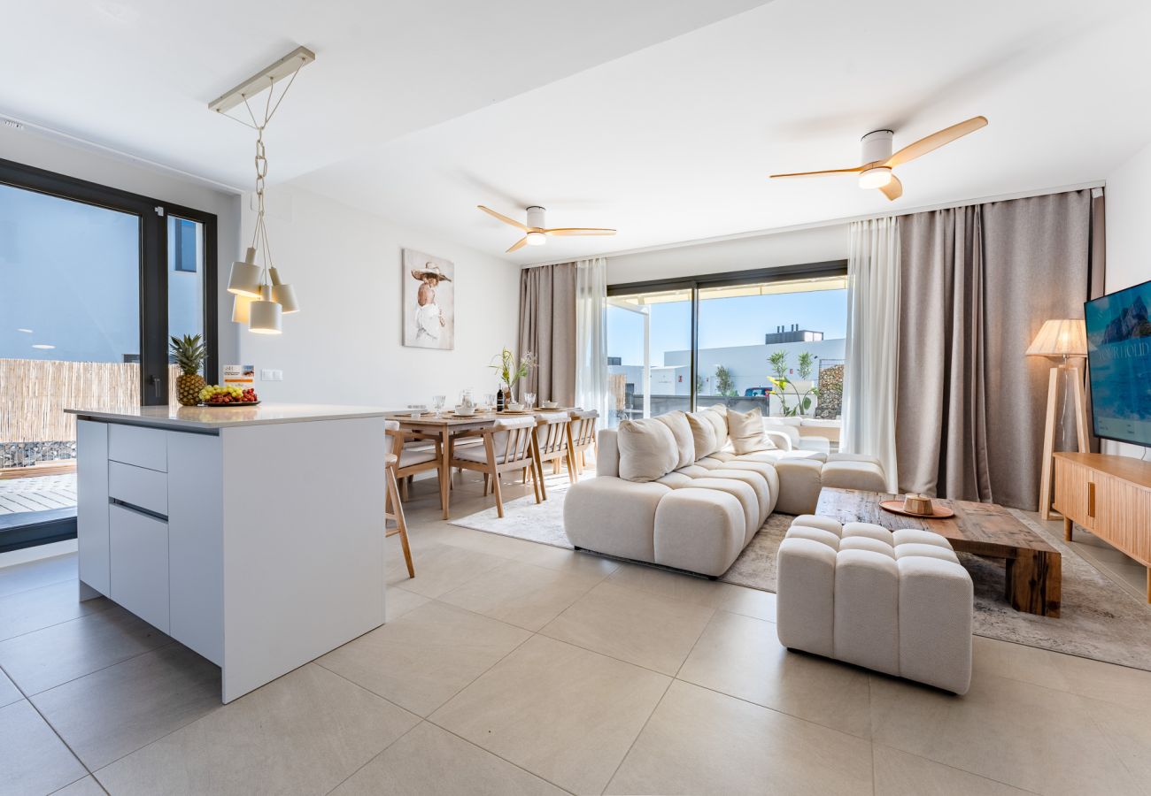 Casa adosada en Mijas - Luxury 4Bed Villa in Mijas – Sea View, Pool REF083