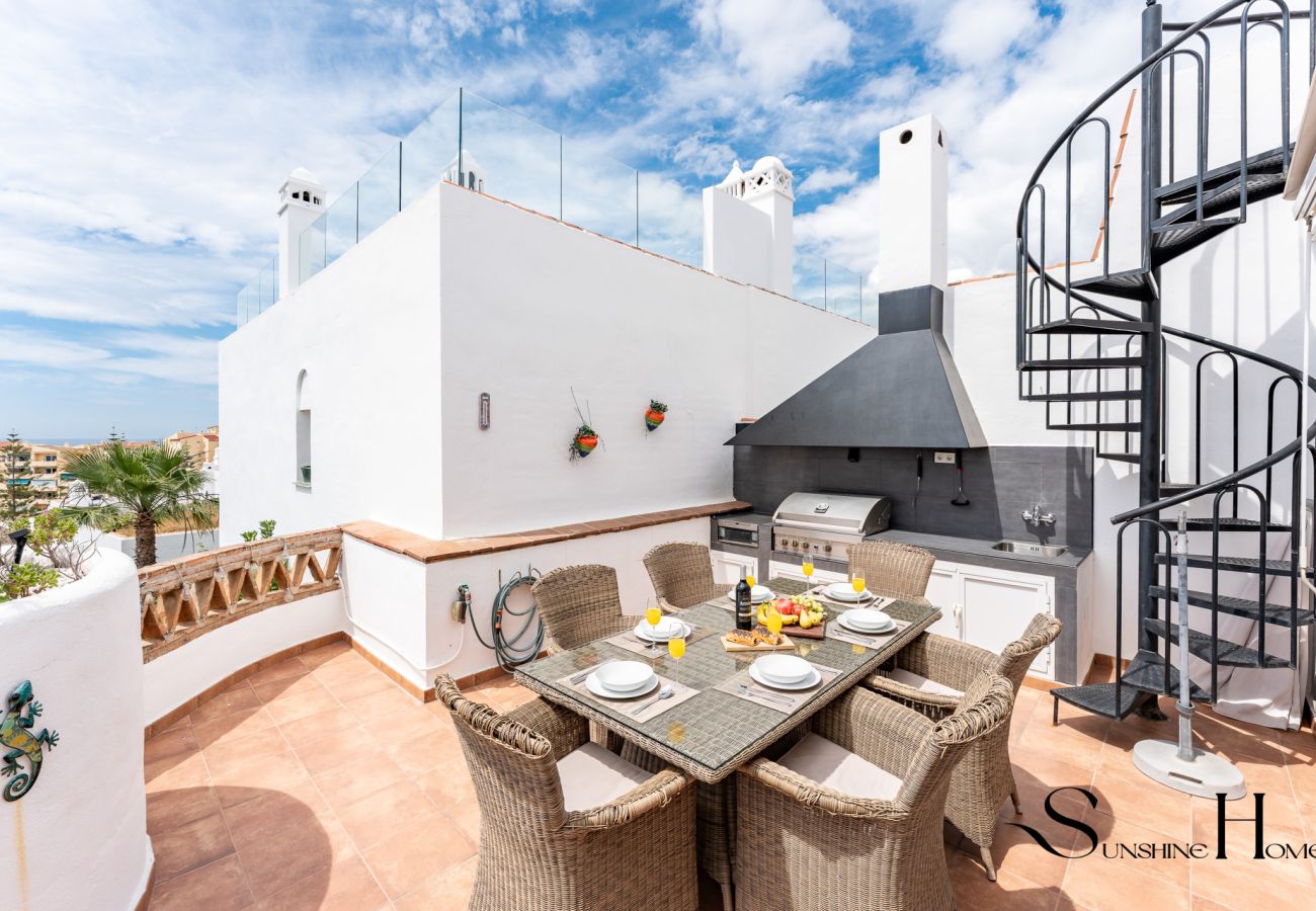 Maison mitoyenne à Benalmádena - Beautiful views family townhouse steps from the BEACH