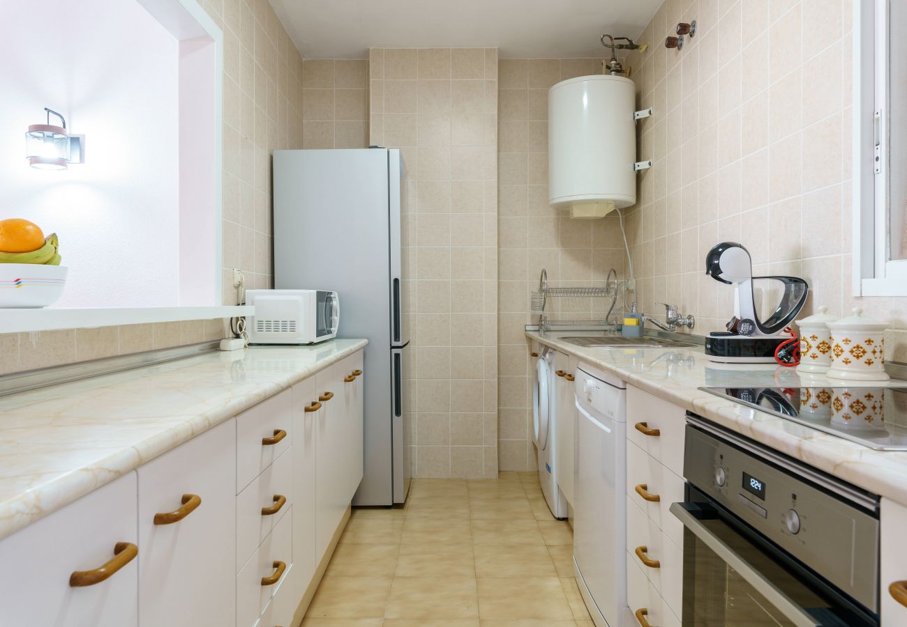 Appartement à Benalmádena - Living On The BEACH , First Line + Big Terrace Best Views