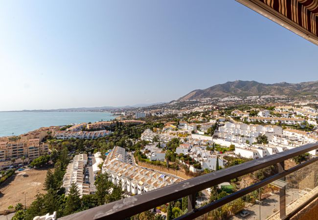 Appartement à Benalmádena - Stunning sea and mountains views close to the beach !