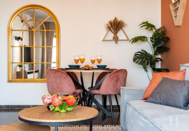 Appartement à Torremolinos - First line , Cosy and Comfortable + Swimming pool Appartement à Torremolinos - First line , Cosy and Comfortable + Swimming pool
