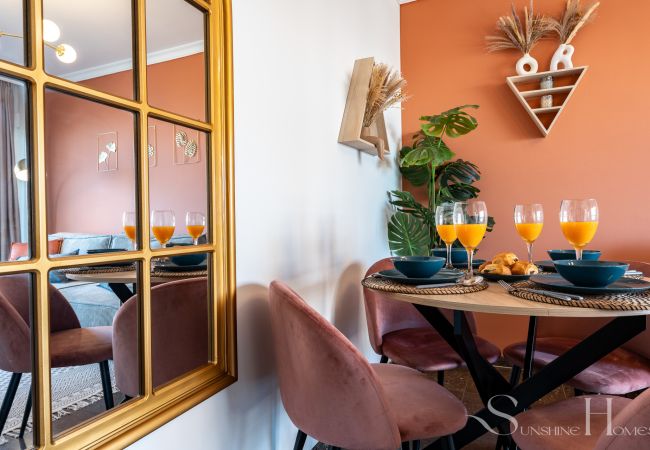 Appartement à Torremolinos - First line , Cosy and Comfortable + Swimming pool Appartement à Torremolinos - First line , Cosy and Comfortable + Swimming pool