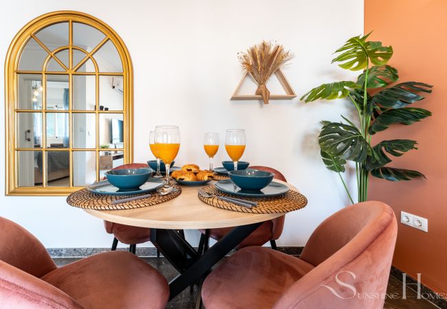 Appartement à Torremolinos - First line , Cosy and Comfortable + Swimming pool Appartement à Torremolinos - First line , Cosy and Comfortable + Swimming pool