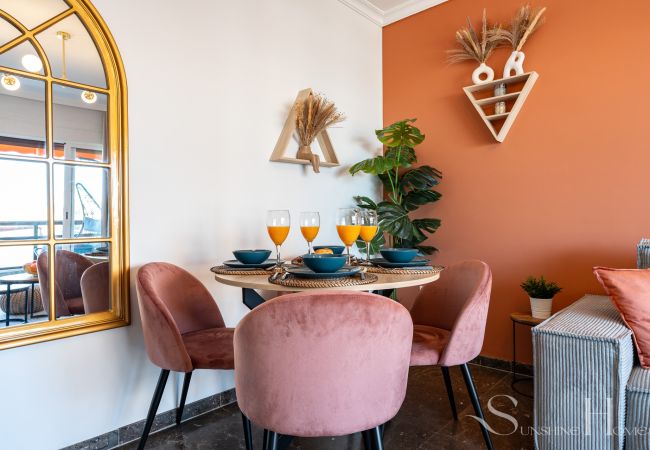 Appartement à Torremolinos - First line , Cosy and Comfortable + Swimming pool Appartement à Torremolinos - First line , Cosy and Comfortable + Swimming pool