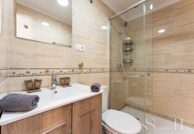 Appartement à Torremolinos - First line , Cosy and Comfortable + Swimming pool Appartement à Torremolinos - First line , Cosy and Comfortable + Swimming pool