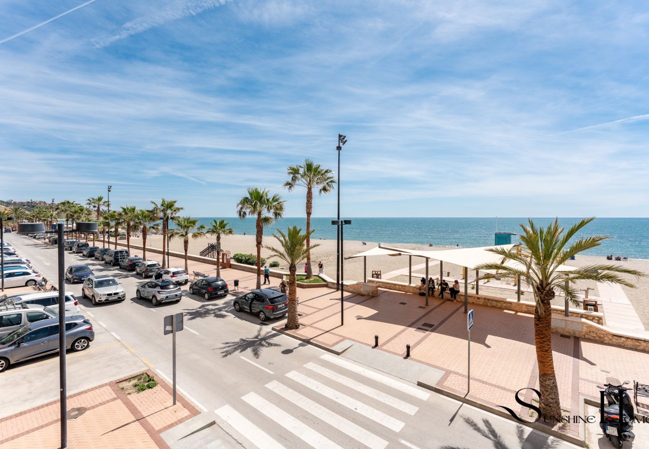 Appartement à Fuengirola - Superbe emplacement en bord de mer, 3 chambres avec terrasse REF044