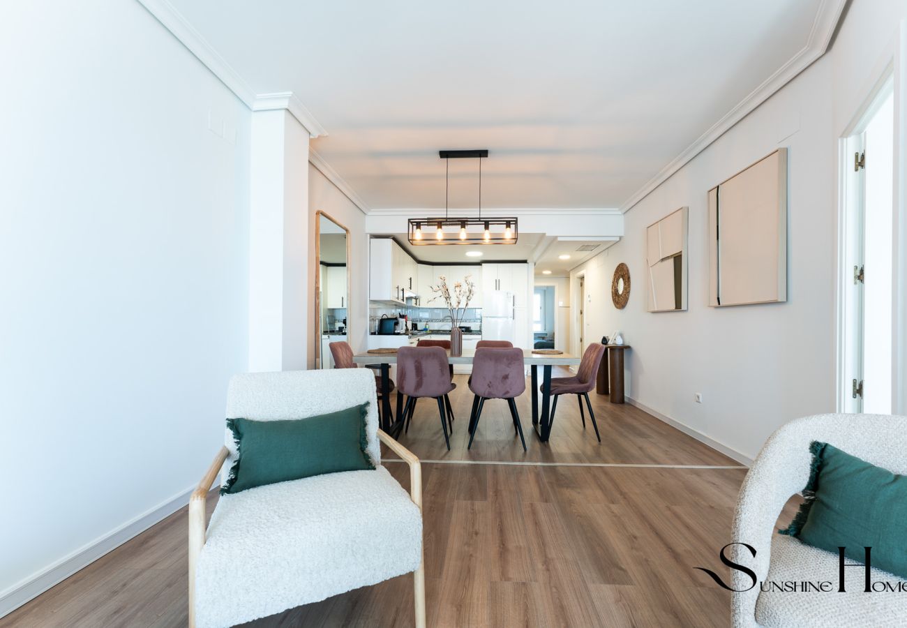 Appartement à Fuengirola - Superbe emplacement en bord de mer, 3 chambres avec terrasse REF044