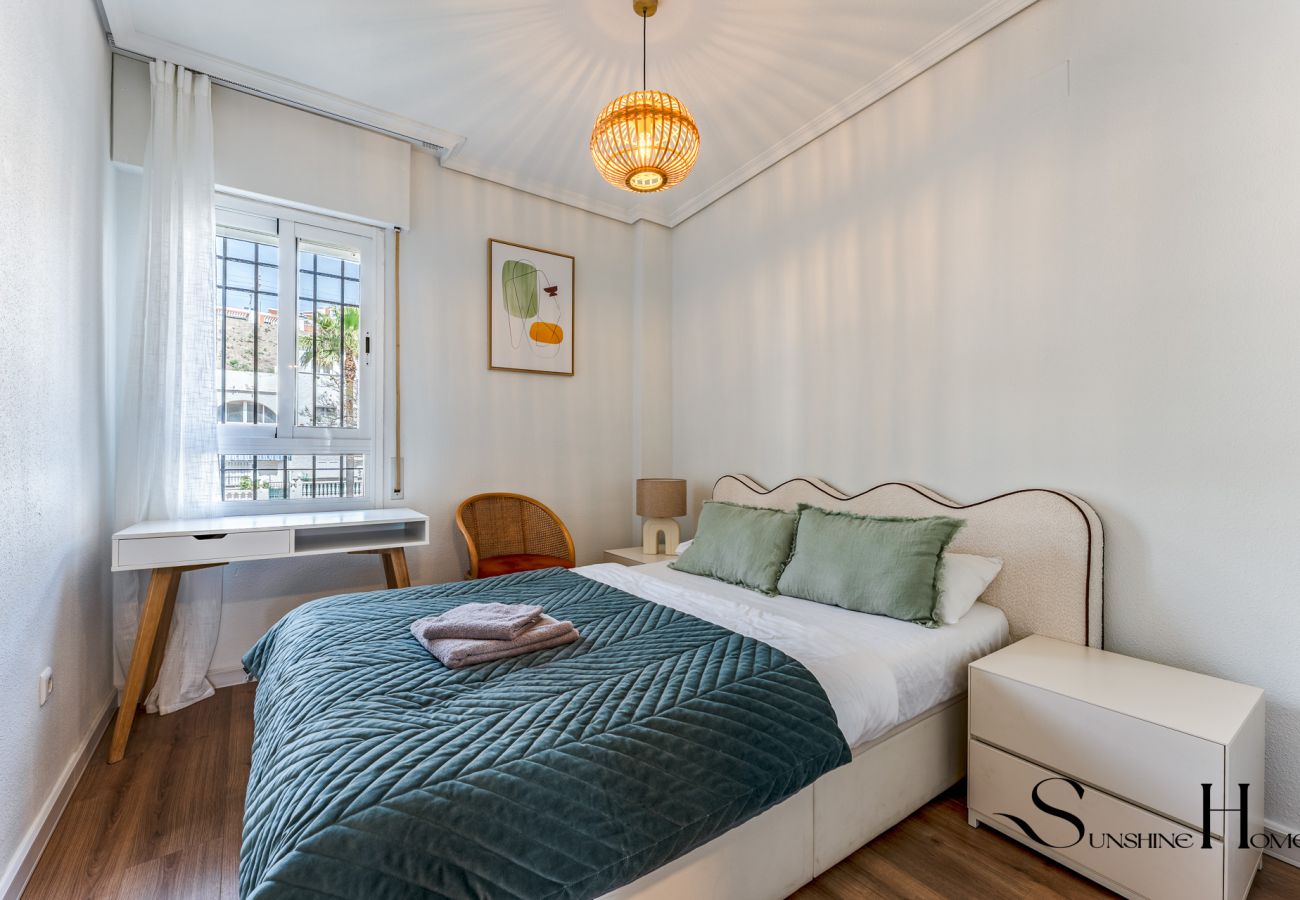 Appartement à Fuengirola - Superbe emplacement en bord de mer, 3 chambres avec terrasse REF044