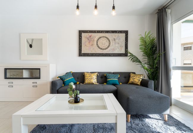 Appartement à Torremolinos - Seaview 2 bedroom apartment 2min away from a beach Appartement à Torremolinos - Seaview 2 bedroom apartment 2min away from a beach