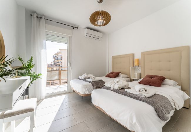 Appartement à Torremolinos - Seaview 2 bedroom apartment 2min away from a beach Appartement à Torremolinos - Seaview 2 bedroom apartment 2min away from a beach