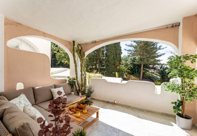 Appartement à Benalmádena - Beachfront Oasis With Pool Appartement à Benalmádena - Beachfront Oasis With Pool
