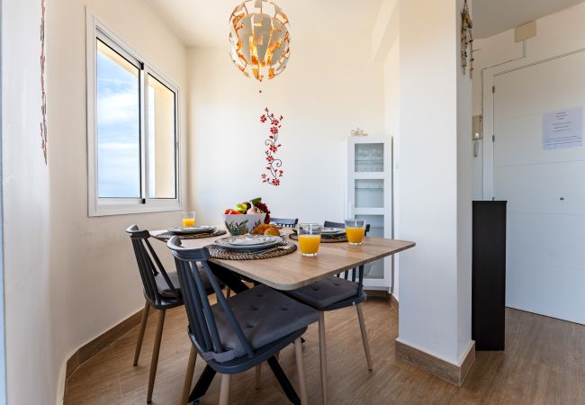 Appartement à Torremolinos - Sunrise Haven: Spacious, Bright, Pool, Terraces Appartement à Torremolinos - Sunrise Haven: Spacious, Bright, Pool, Terraces