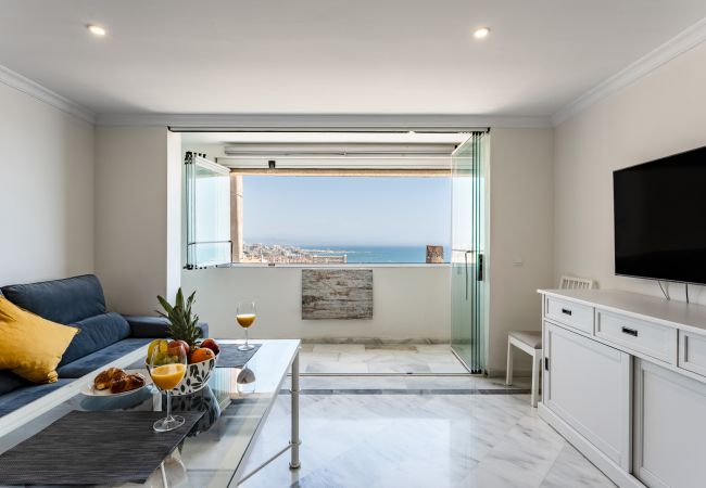 Studio à Benalmádena - Breathtaking Studio With Pool close to the Beach