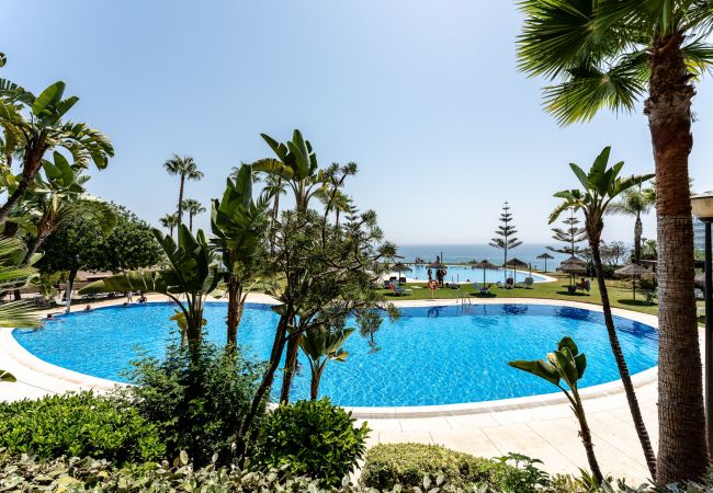 Studio à Benalmádena - Breathtaking Studio With Pool close to the Beach