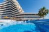 Appartement à Benalmádena - Sunny 2BR: Pool, with Terrace, and SeaView Appartement à Benalmádena - Sunny 2BR: Pool, with Terrace, and SeaView
