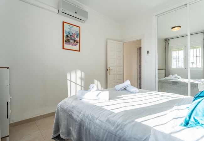 Appartement à Benalmádena -  Coastal Bliss Tranquil 2BR apartment  Appartement à Benalmádena -  Coastal Bliss Tranquil 2BR apartment