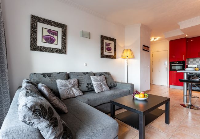 Appartement à Benalmádena - Benalbeach Bliss: Seafront Retreat with Balcony Appartement à Benalmádena - Benalbeach Bliss: Seafront Retreat with Balcony