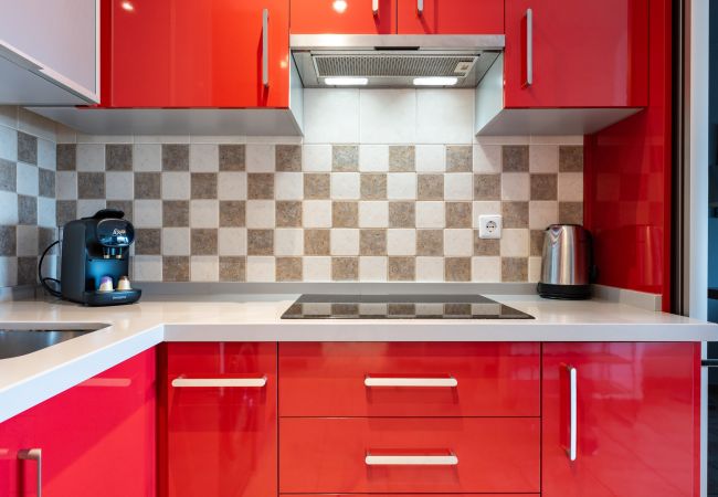 Appartement à Benalmádena - Benalbeach Bliss: Seafront Retreat with Balcony Appartement à Benalmádena - Benalbeach Bliss: Seafront Retreat with Balcony