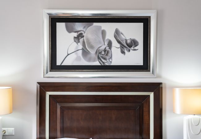 Appartement à Benalmádena - Benalbeach Bliss: Seafront Retreat with Balcony Appartement à Benalmádena - Benalbeach Bliss: Seafront Retreat with Balcony