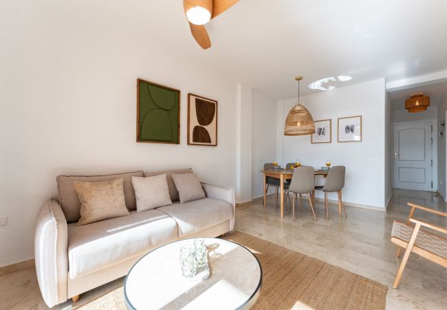 Appartement à Benalmádena - Horizon del Mar, 2BD Terrace, Sea View & Pool & Parking Appartement à Benalmádena - Horizon del Mar, 2BD Terrace, Sea View & Pool & Parking