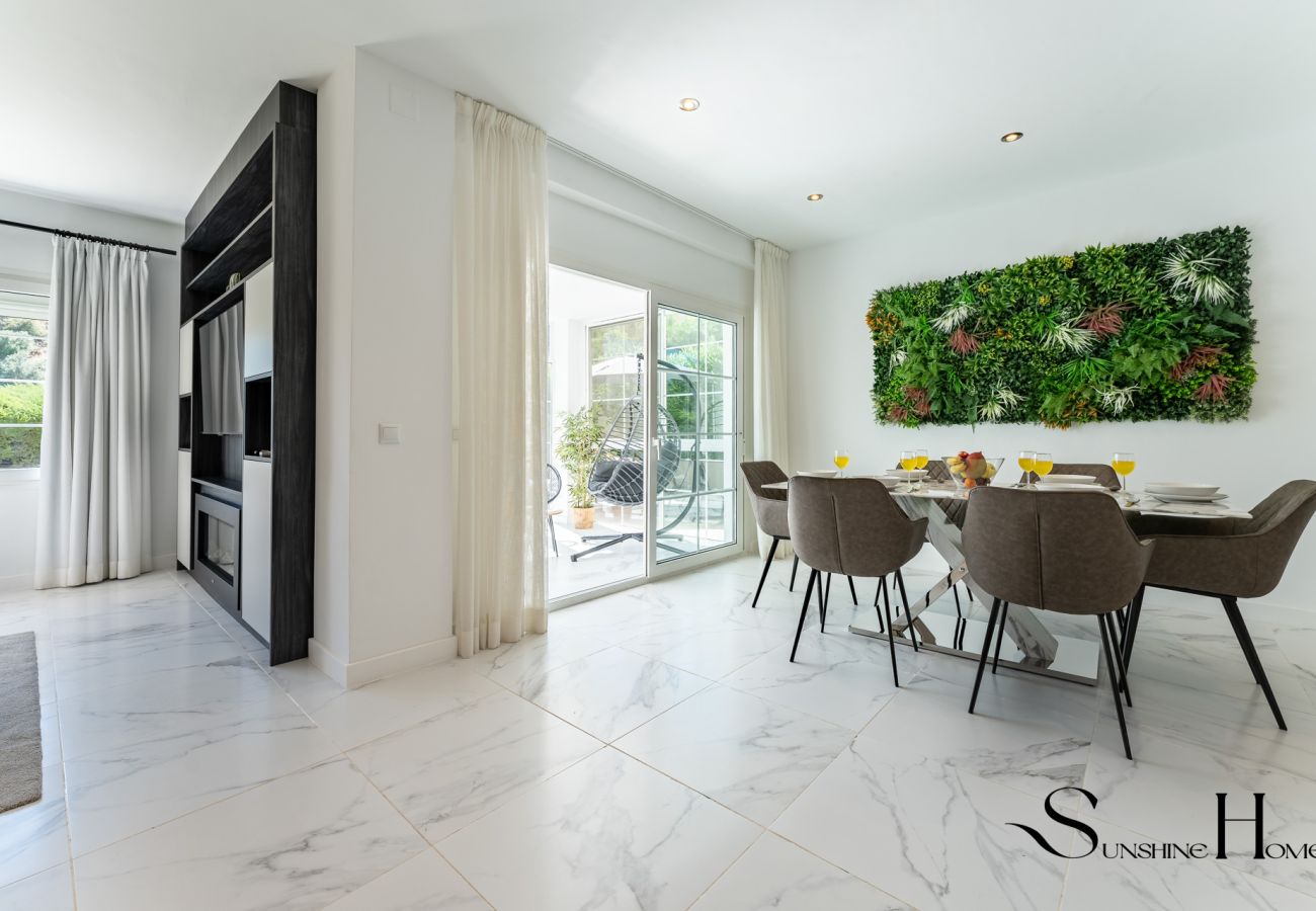 Maison mitoyenne à Mijas Costa - Peaceful Lux, 3 Bed townhouse 10 min to the Beach