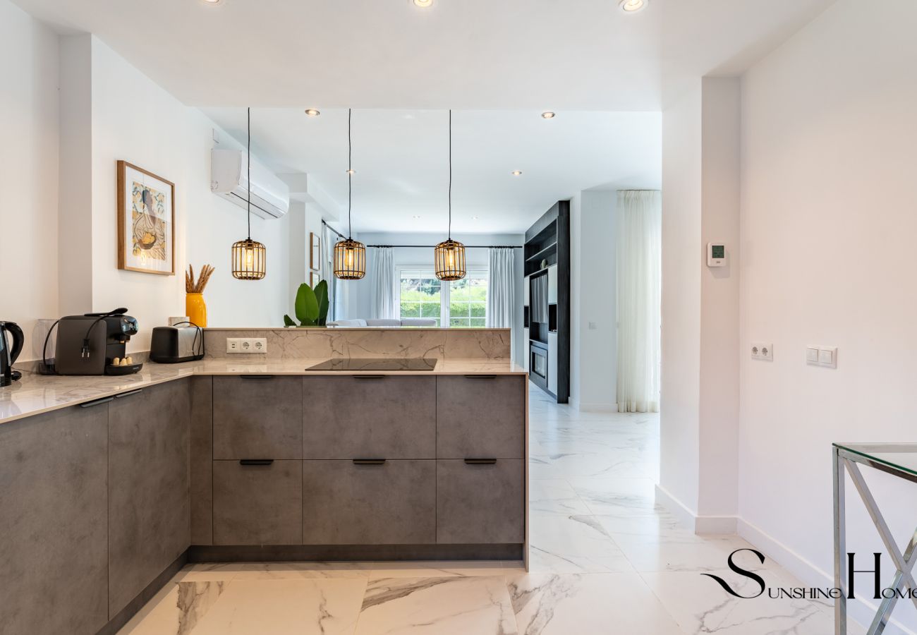 Maison mitoyenne à Mijas Costa - Peaceful Lux, 3 Bed townhouse 10 min to the Beach