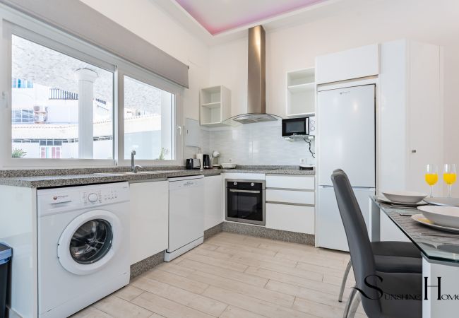 Appartement à Benalmádena - Top Location, 50m from the Beach and Resaurants Appartement à Benalmádena - Top Location, 50m from the Beach and Resaurants