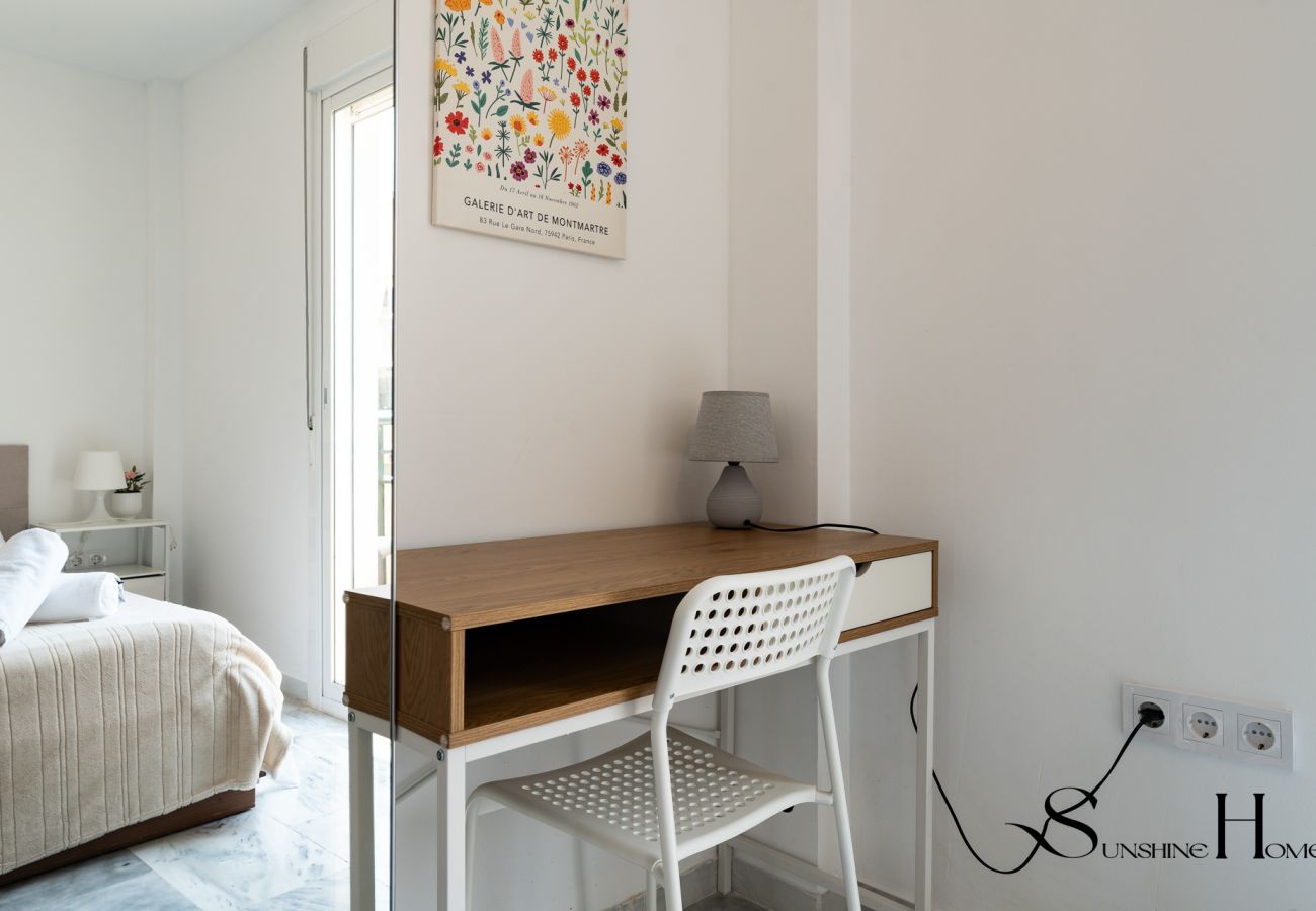 Appartement à Benalmádena - Terrace of Paradise, 3 Bed Duplex, Bbq, Views, Pool, Parking
