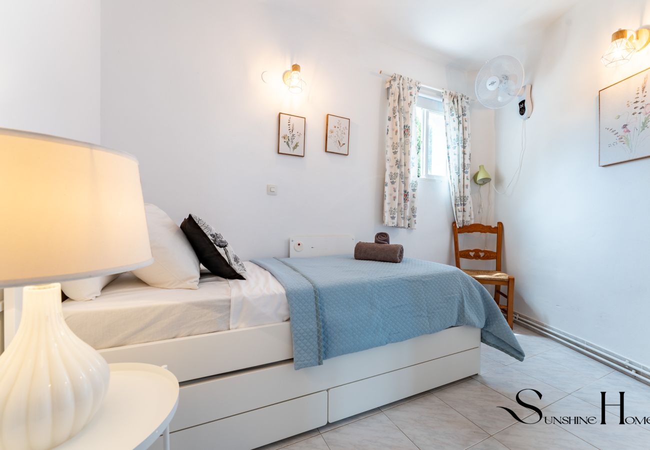 Appartement à Benalmádena - Great Location, Sea View, 2 Bedroom, Steps from the Beach