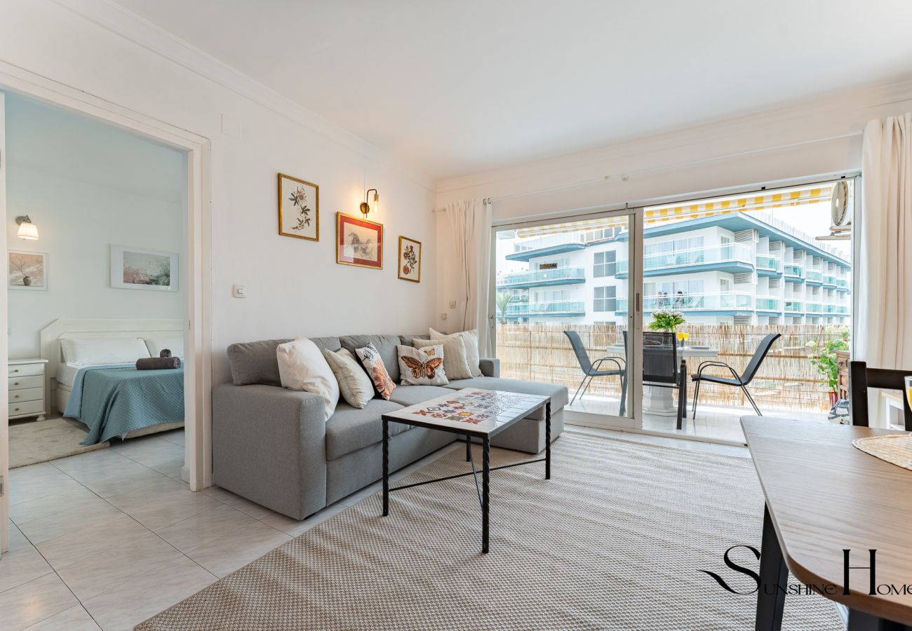Appartement à Benalmádena - Great Location, Sea View, 2 Bedroom, Steps from the Beach