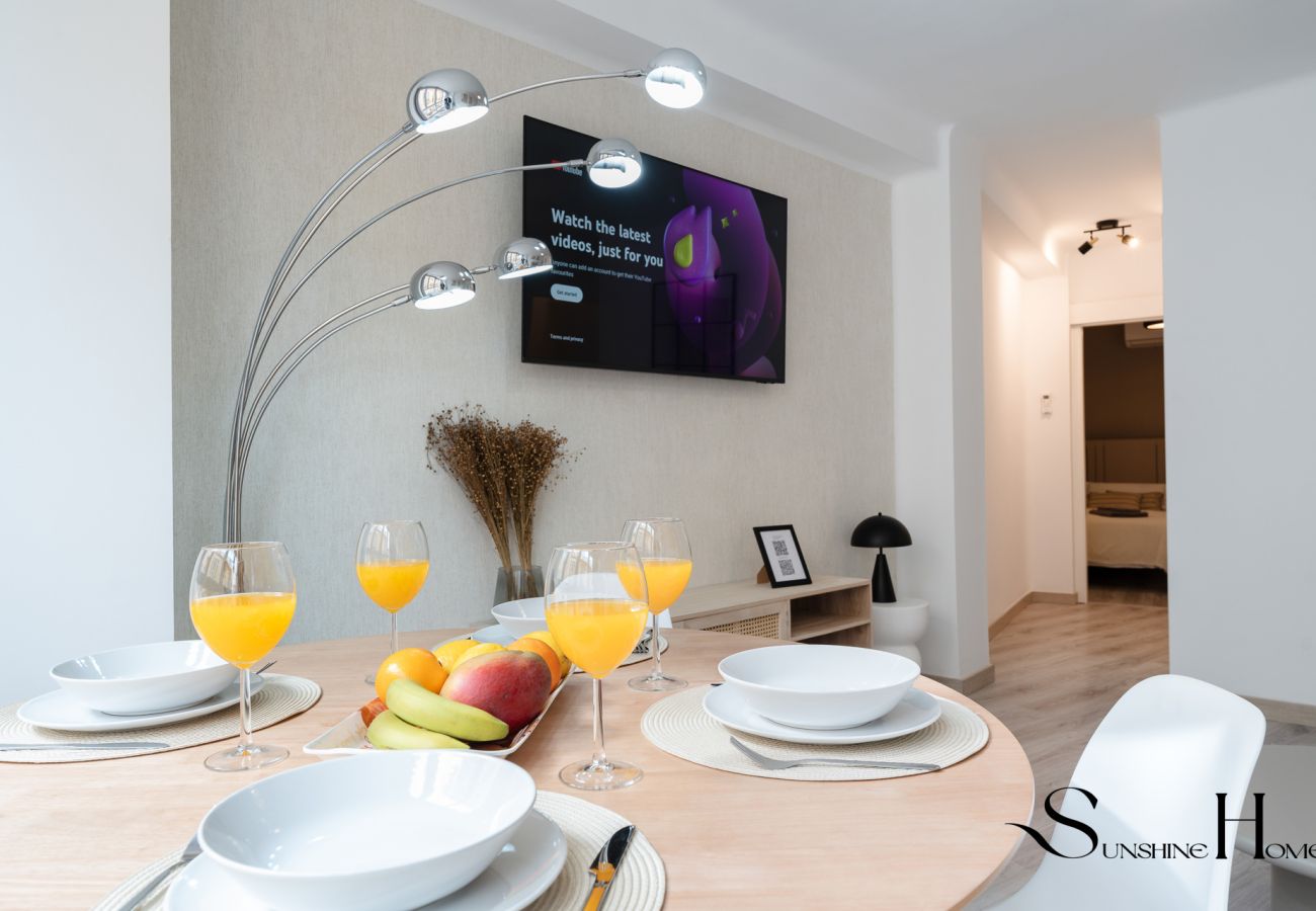 Appartement à Malaga - Appartement moderne 2 chambres dans le centre historique de Málaga – Tout à pied REF068