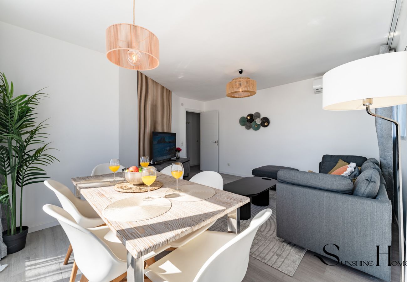 Appartement à Benalmádena - Exclusif 3Ch près de la Plage et Marina REF069