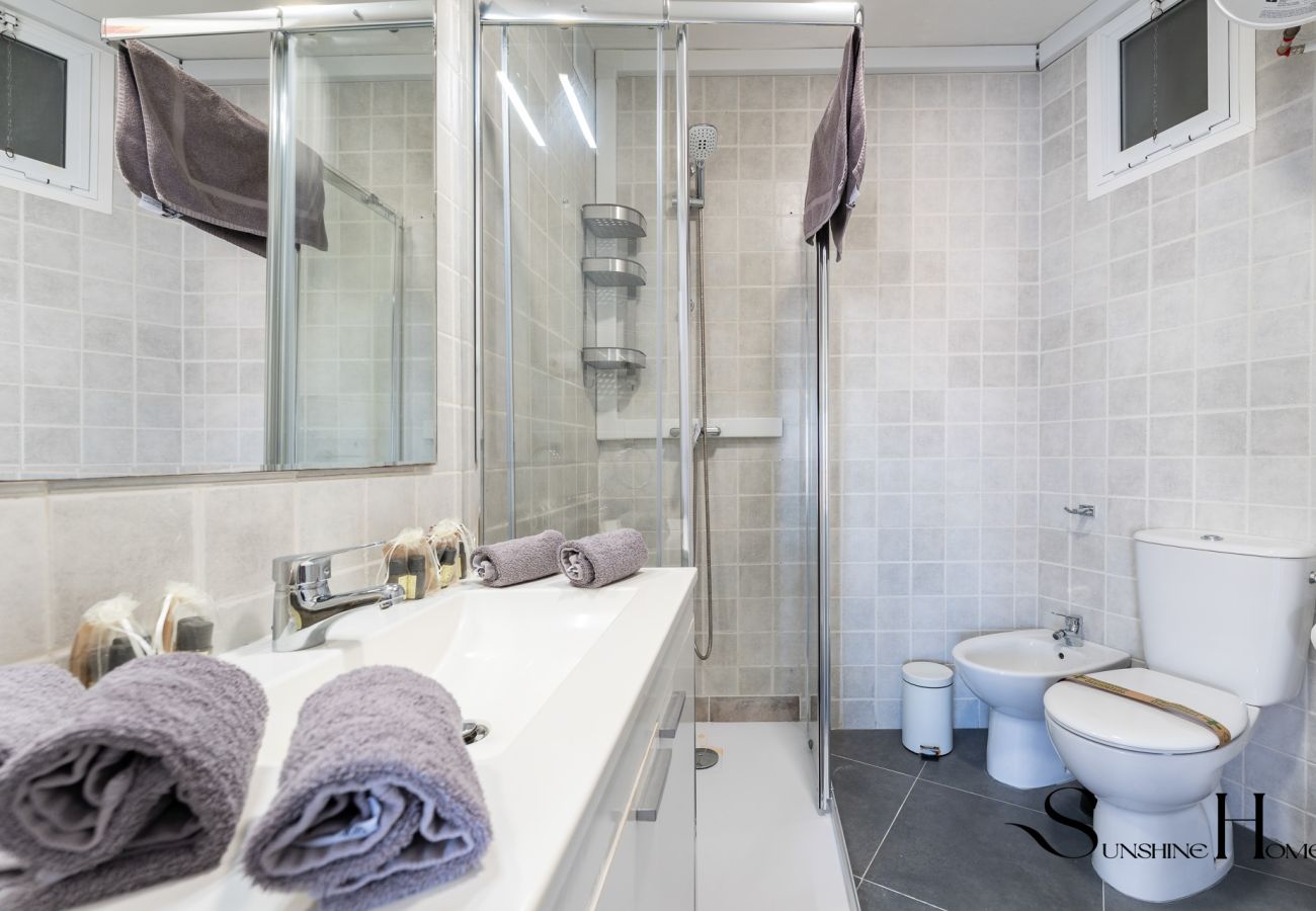 Appartement à Benalmádena - Exclusif 3Ch près de la Plage et Marina REF069