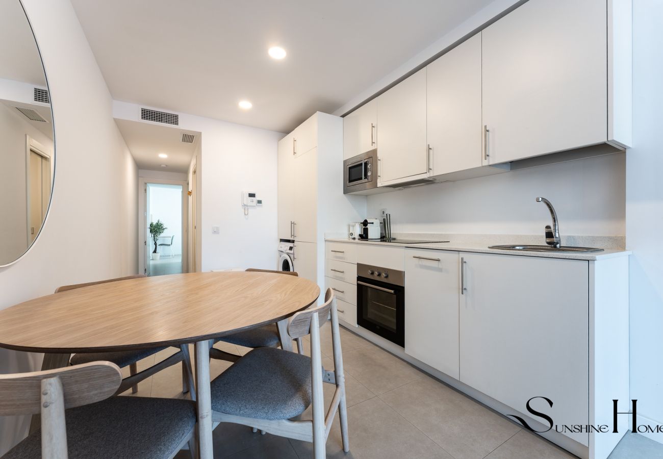 Appartement à Fuengirola - Évasion élégante de 2 chambres à Fuengirola REF071
