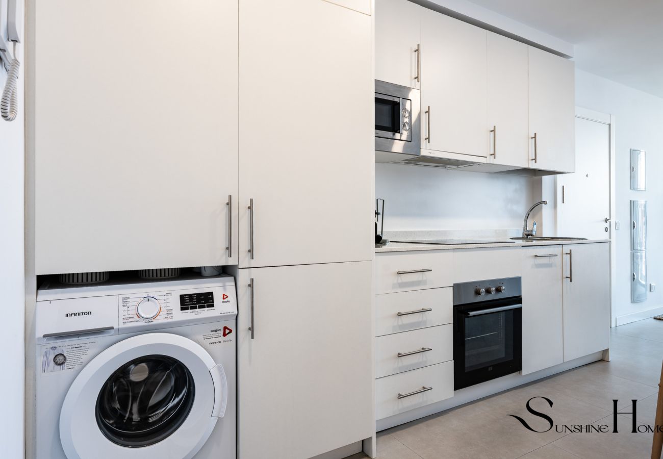 Appartement à Fuengirola - Évasion élégante de 2 chambres à Fuengirola REF071