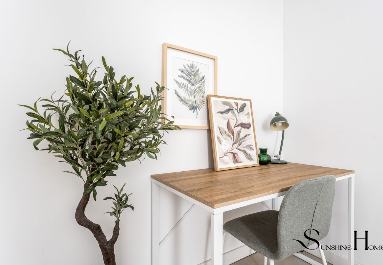 Appartement à Fuengirola - Évasion élégante de 2 chambres à Fuengirola REF071