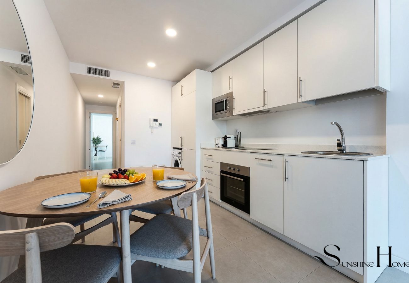 Appartement à Fuengirola - Évasion élégante de 2 chambres à Fuengirola REF071