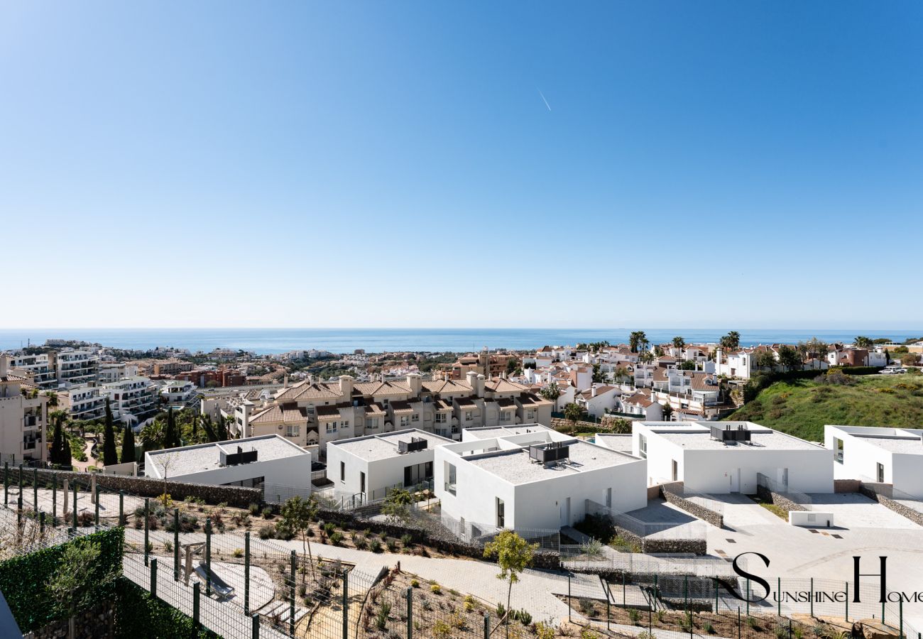 Maison mitoyenne à Mijas - Luxury 2Bed Villa in Mijas – Sea View, Pool  REF901