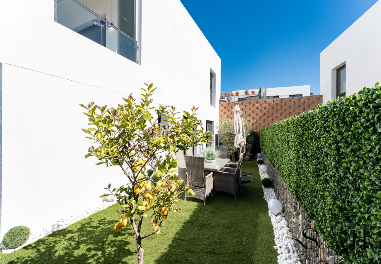 Maison mitoyenne à Mijas - Luxury 2Bed Villa in Mijas – Sea View, Pool  REF901