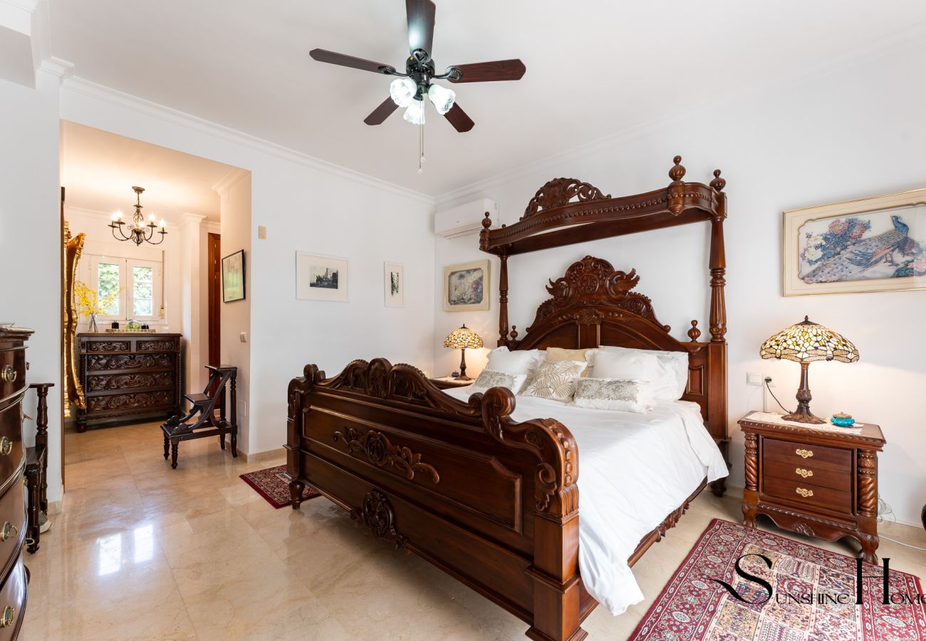 Villa à Alhaurín el Grande - Luxury 3BR Villa by Alhaurín Golf w/ Heated Pool REF011