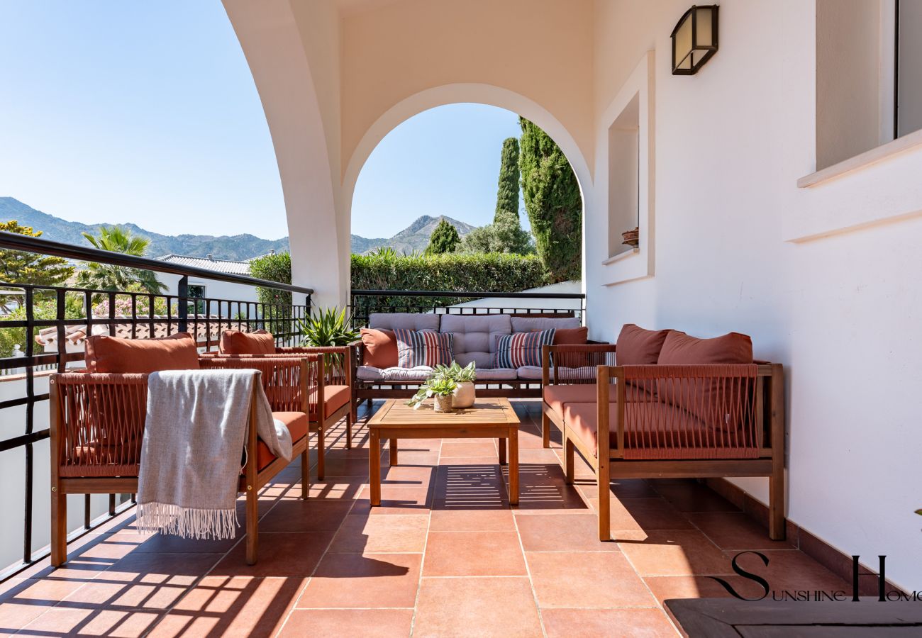 Villa à Benalmádena - Villa Luxe 5 Ch. Benalmádena | Piscine & Jacuzzi REF073